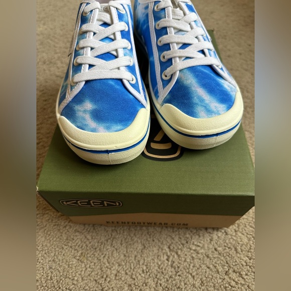 Keen Elsa lite sneaker 6.5 New with box - Picture 2 of 8